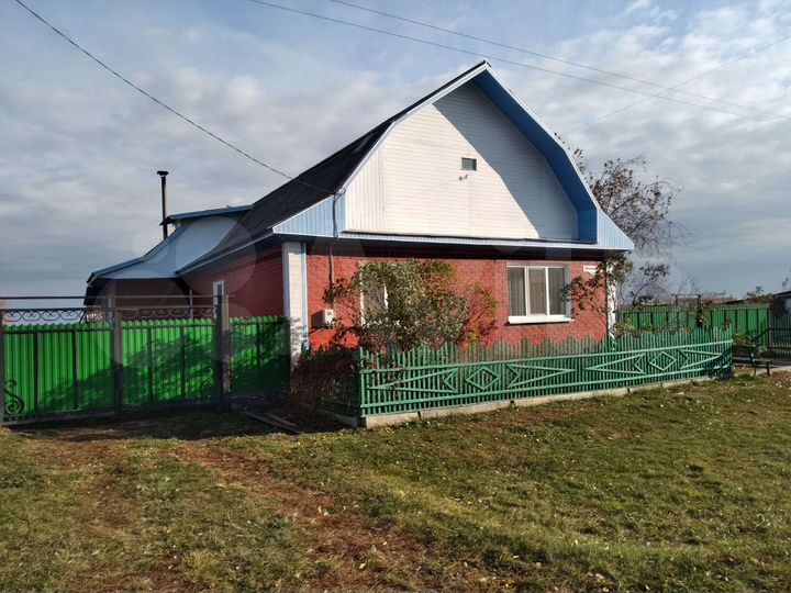 Дом 100 м² на участке 15 сот.