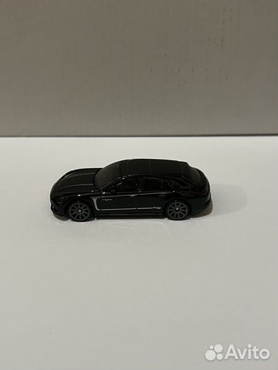 Hot wheels Porsche Panamera Turbo S
