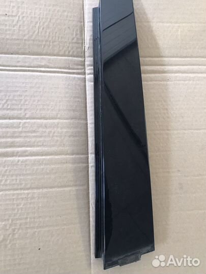 Накладка задней левой двери VW Golf 6