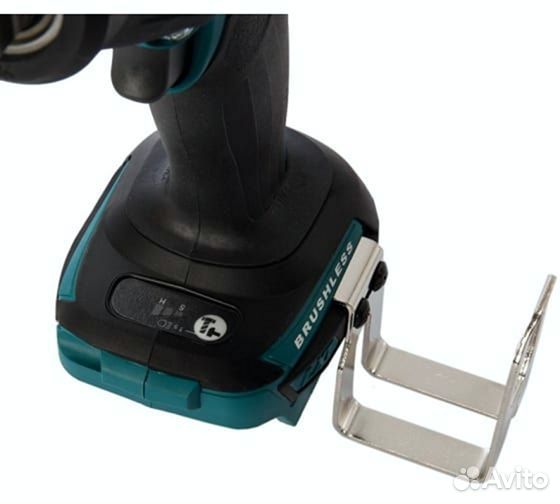 Гайковерт ударный аккумуляторный Makita DTW1001Z