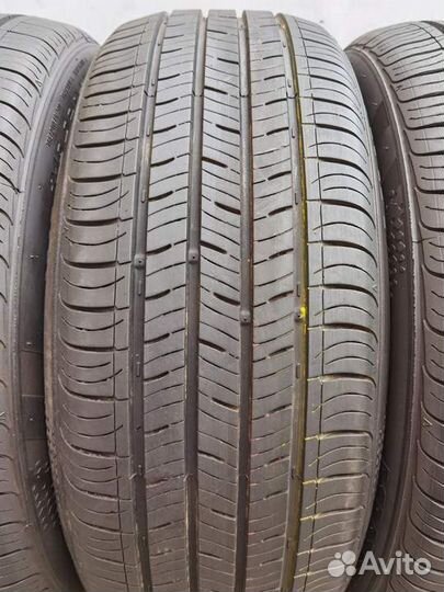Kumho Solus TA31 215/55 R17 94V