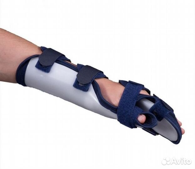 Тутор лучезапястный Fosta п/жест M правый FS 3412