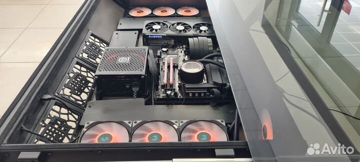 Игровой стол-компьютер RTX 4070