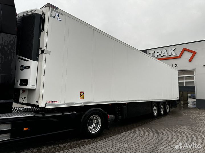 Полуприцеп изотермический Schmitz Cargobull SCB S3B, 2020