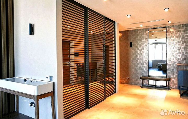 Раздвижные перегородки в гардеробную, шкаф