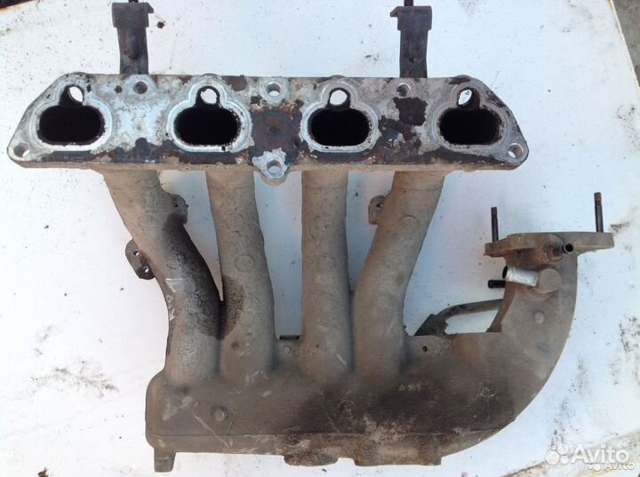 Коллектор впускной Киа Рио Kia Rio 1