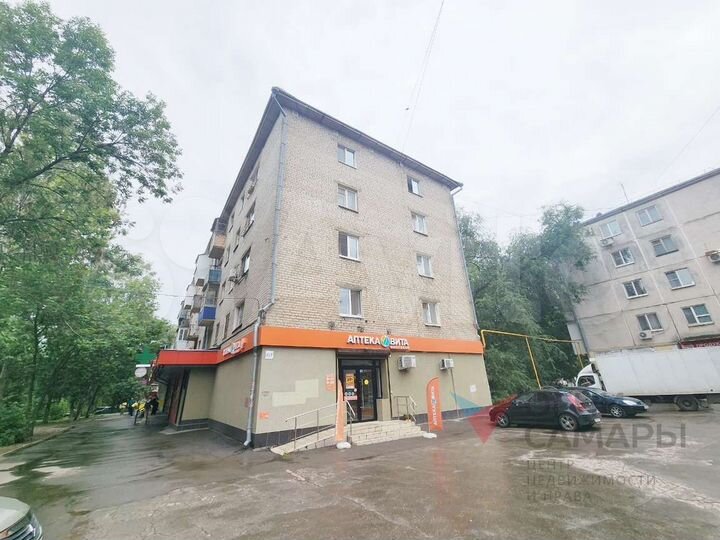 Продам торговое помещение, 250 м²
