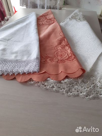 Праздничные скатерти на стол