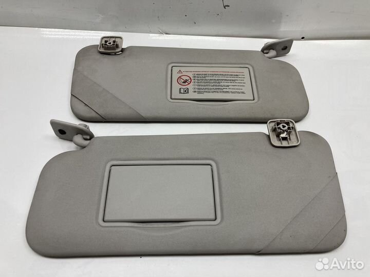 Козырек солнцезащитный L/R Citroen C3 Picasso