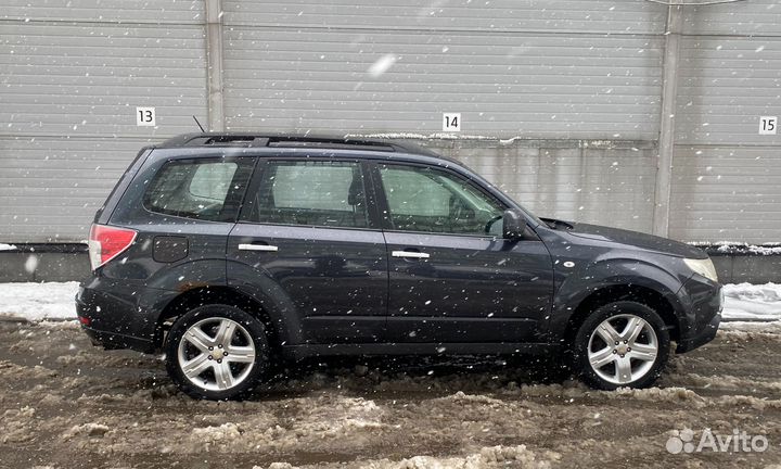 Subaru Forester 2.0 AT, 2010, 422 403 км