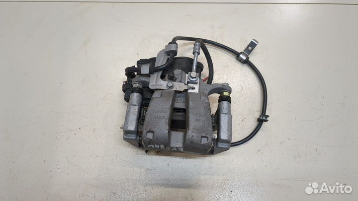 Суппорт Tesla Model Y, 2024