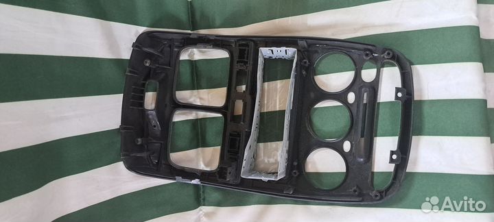 Рамка для магнитолы accent