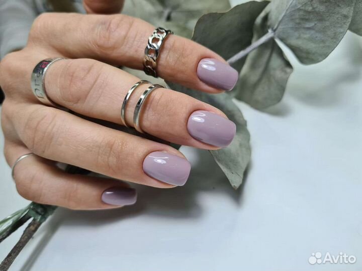 Маникюр и педикюр