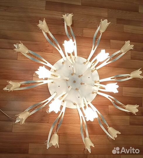 Люстра потолочная