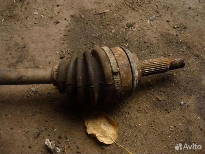 Привод правый Nissan almera n16