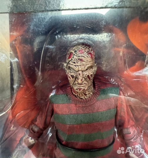 Фредди Крюгер Neca 1984 Фигурка