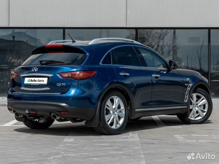 Infiniti QX70 3.0 AT, 2016, 176 119 км