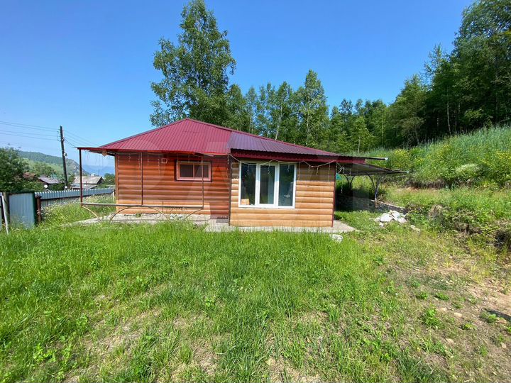 Дом 52 м² на участке 12 сот.