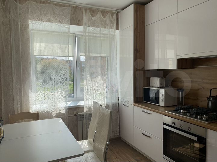 2-к. квартира, 53 м², 4/5 эт.