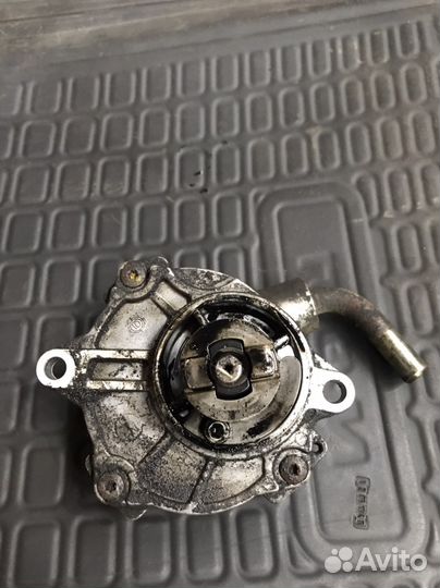 Вакуумный насос Mercedes Sprinter 2.2 CDI