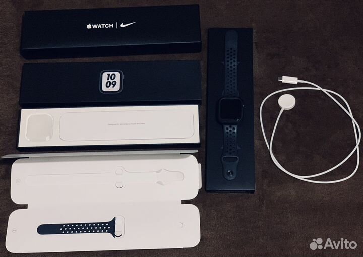Apple Watch SE Nike 44mm Space Gray