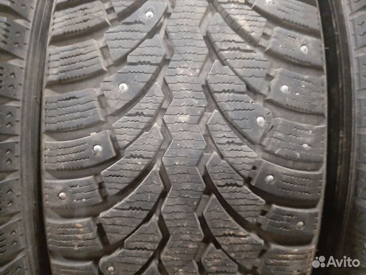 Pirelli Formula Ice 225/60 R18 104T