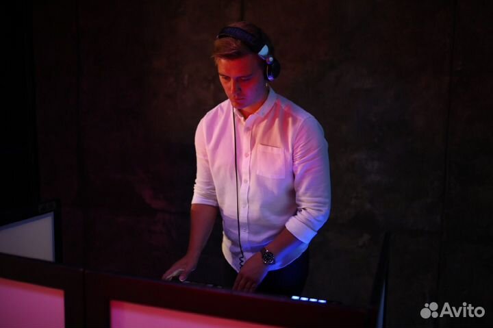 Диджей DJ звукорежиссер