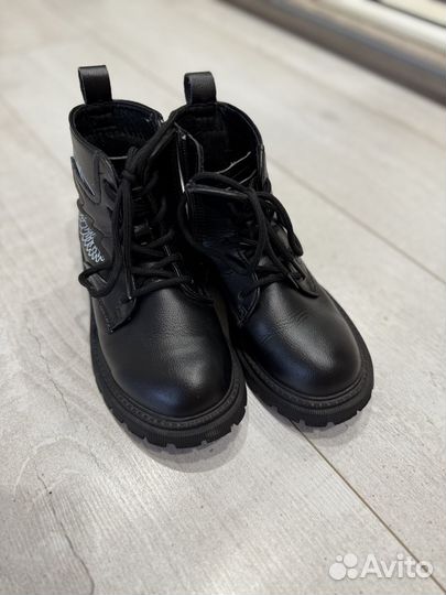 Ботинки на девочку демисезонные