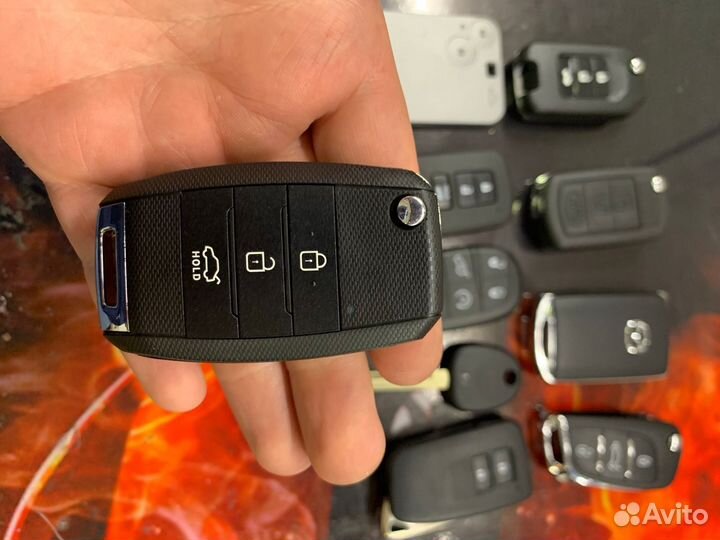 Выкидной ключ Kia Optima