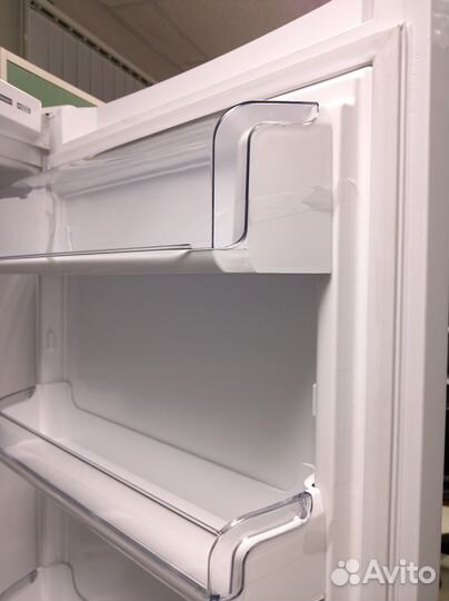 Уплотнители дверей холодильников/морозильников