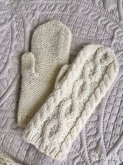 Шапка (берет) + шарф-снуд и варежки