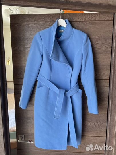 Пальто женское демисезонное 40