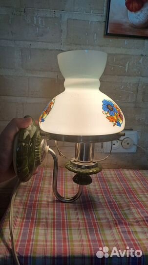 Светильник настенный