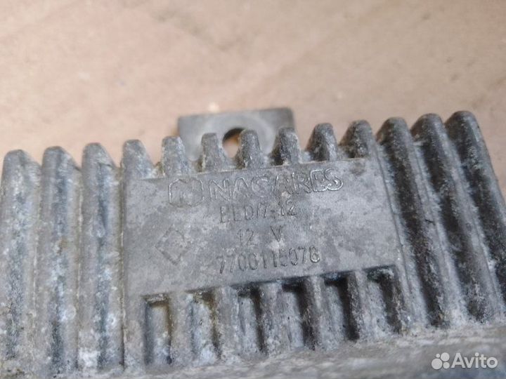 Реле свечей накала Renault Kangoo