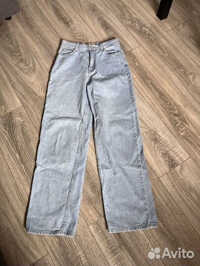 Джинсы женские широкие