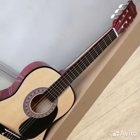Гитара новая классическая