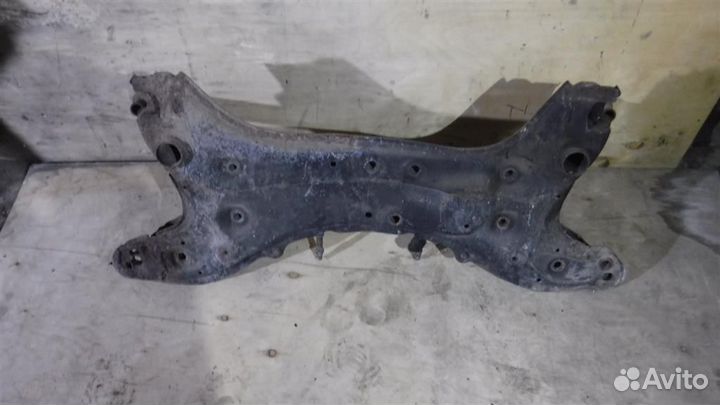 Балка подмоторная Toyota Yaris (XP10) 1999-2005