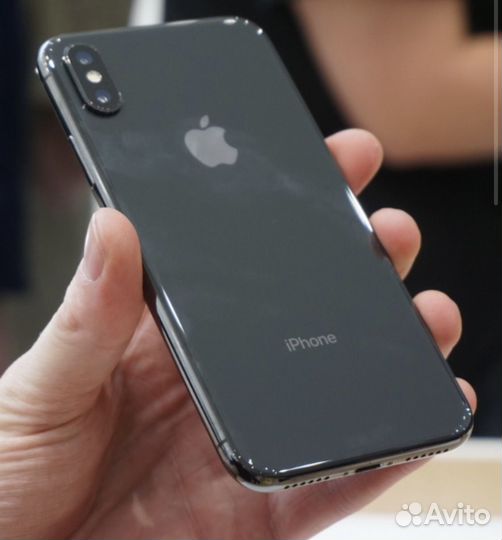 Телефон iPhone 10
