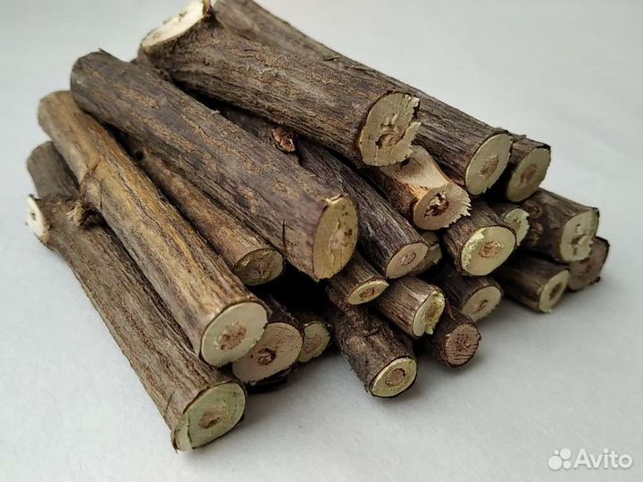 Веточки и корни смородины для грызунов погрызушки