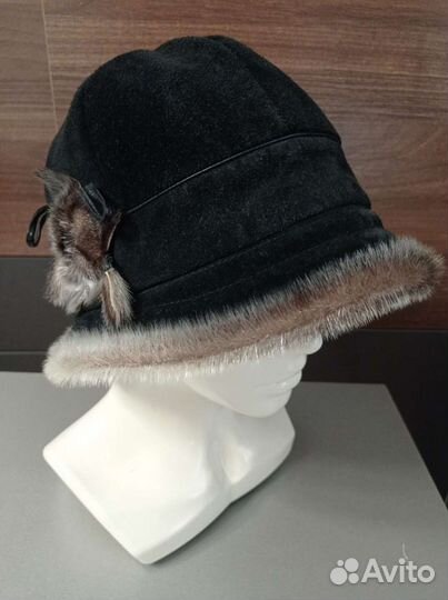 Шапка замша