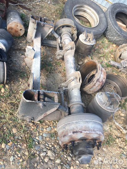 Ось для прицепа