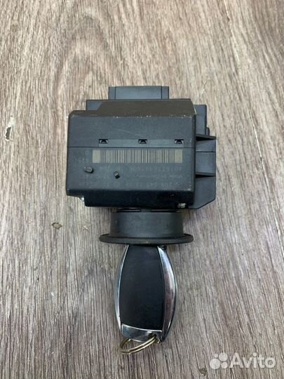 Замок зажигания Mercedes C-Class W203 2003