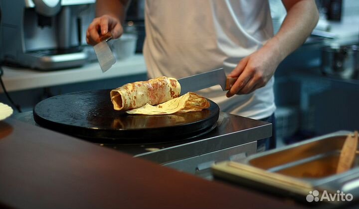 Повар на кухню для приготовления блинов Москва