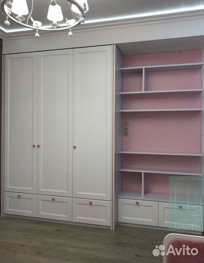 Шкаф стенка