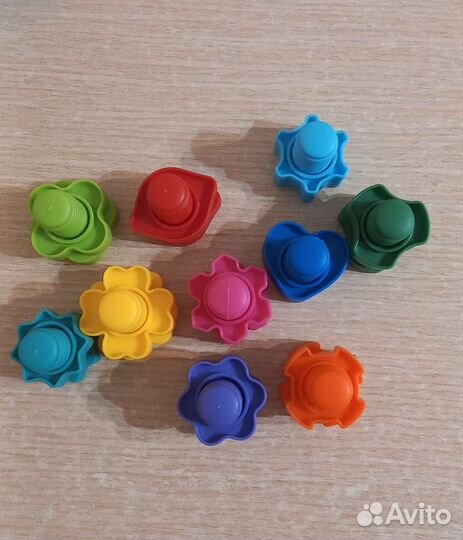 Развивающая игрушка Болты и гайки