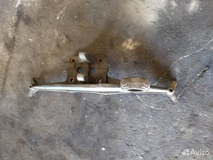 Кронштейн рессоры задней правой DAF XF 105 2008