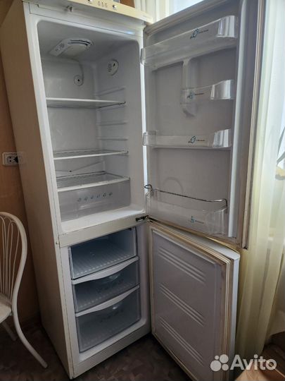 Холодильник бу