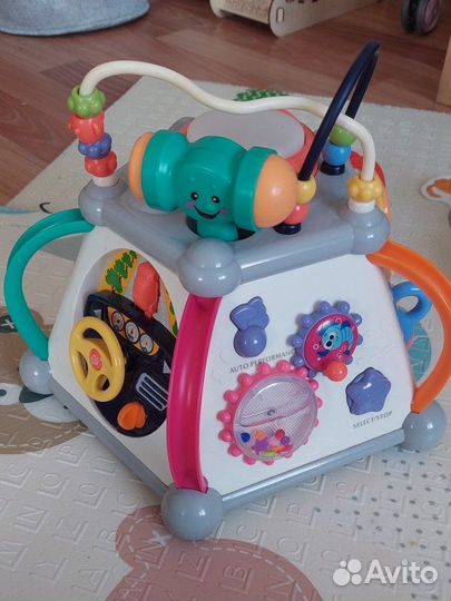 Развивающие игрушки для малышей