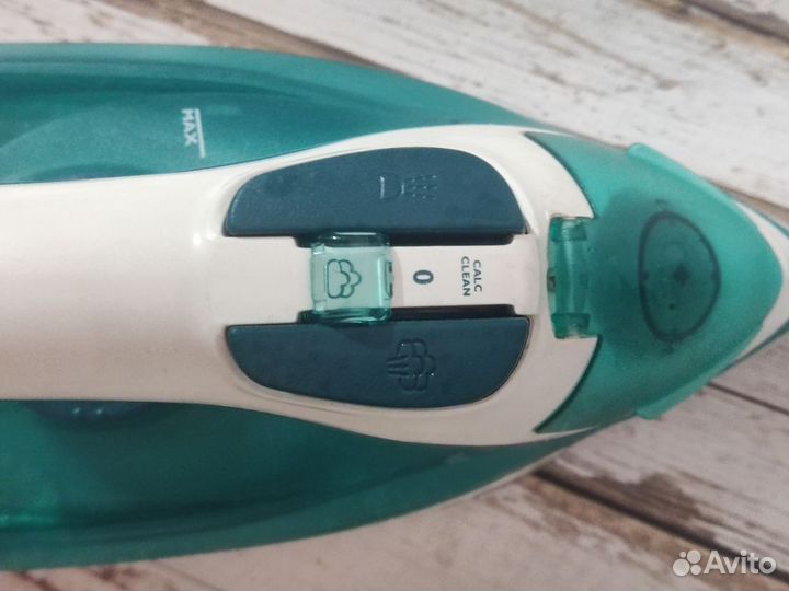 Паровой утюг Philips PowerLife GC2907