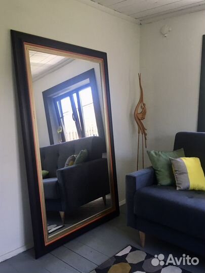 Зеркало интерьерное